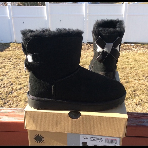 UGG MIni Bailey Bow II shimmer - Picture 2 of 6